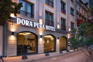 آشنایی با هتل دورا پرا (dora pera) استانبول